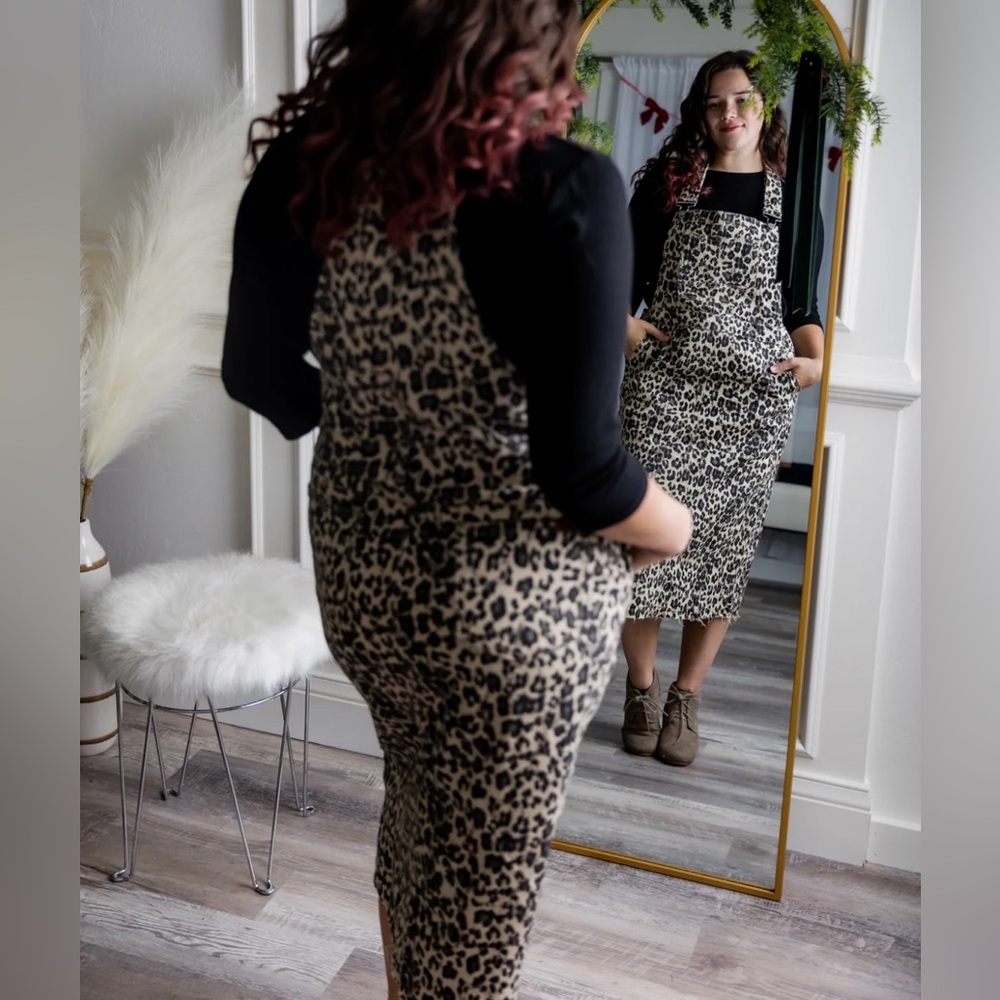Nuggles Denim Leopard Print Overall Dress size XXL - Picture 2 of 16